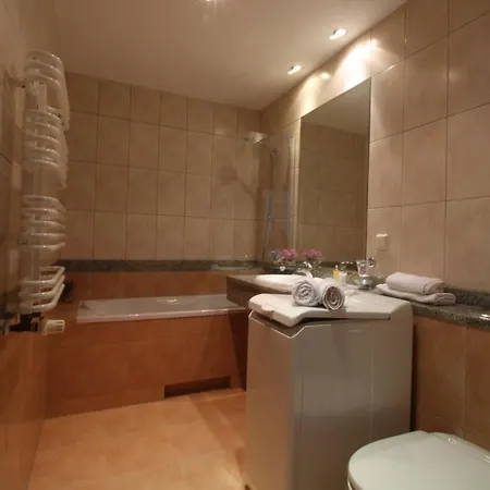 Szewska 72 Pokutnic For Events Tectum - Przyjecia Dozwolone Apartment